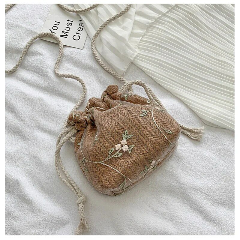 Fashion Small Shoulder Bags Women Beach Straw Woven Flower Embroidery Bags Ladies Lace Crossbody Handbags for Travel
