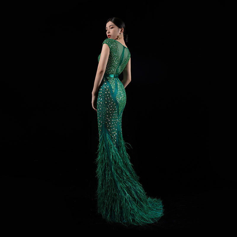 Bai sha neue Luxus Abendkleid Meerjungfrau mit Straußen haar Perlen Party Host Slim Fit Hüft verpackung gekleidete Frauen