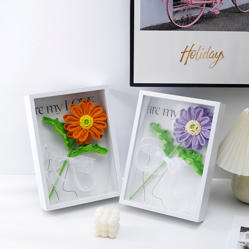 Wool Crochet Handmade Flowers Gerbera Diffuser Photo Frame Finished Bouquet Gift Furniture Ornaments for Relatives and Friends