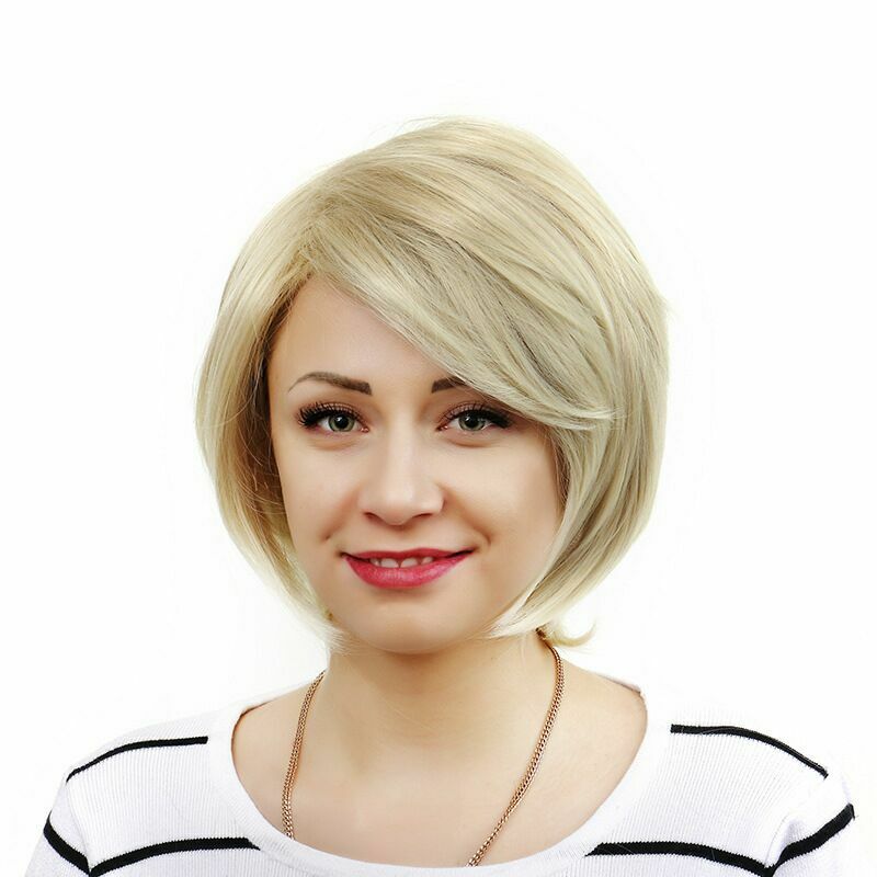 Female Light Gold Wig for Daily Party Role Playing Short Side Hair with Bangs Natural Fashion High Temperature Silks Wigs