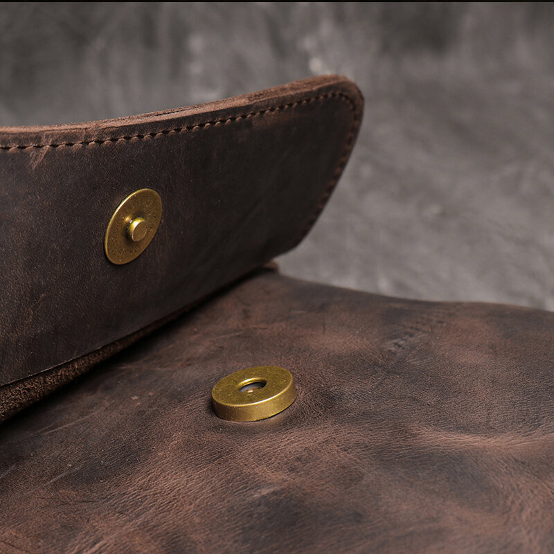 Bolso de hombro informal de cuero genuino para hombres, bolso de mensajero Vintage marrón oscuro pequeño, nuevo diseño de moda