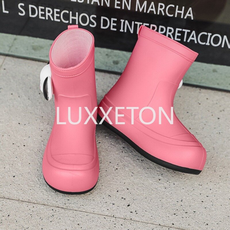Sepatu bot hujan wanita sepatu bot air kualitas tinggi Slip-on sepatu bot tahan air sepatu bot karet untuk wanita sepatu bot taman antiselip 129