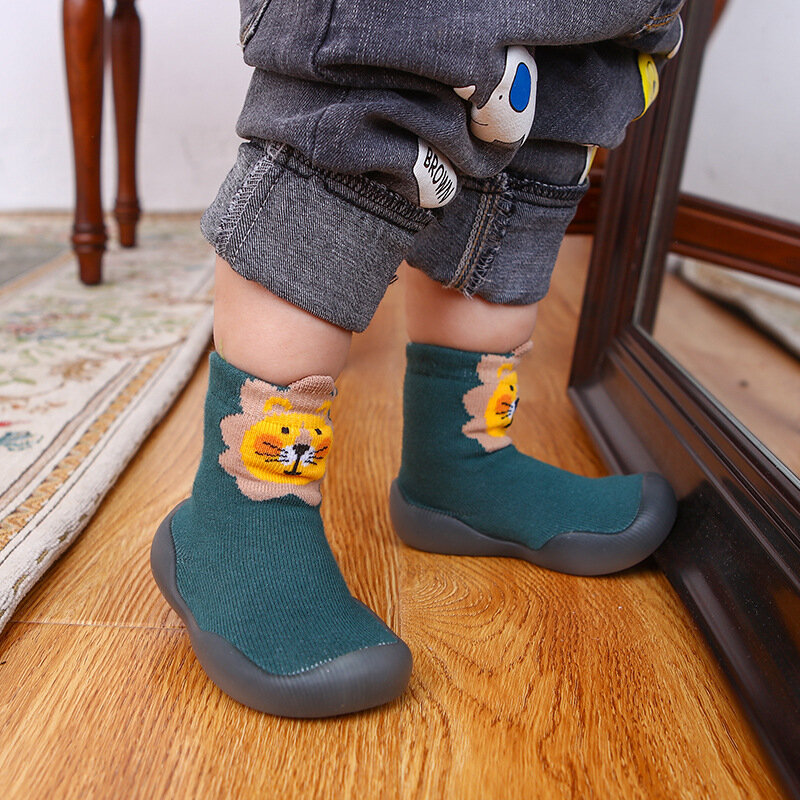 Sepatu bayi kaus kaki, Sneaker lantai karet lembut kartun imut untuk anak laki-laki dan perempuan
