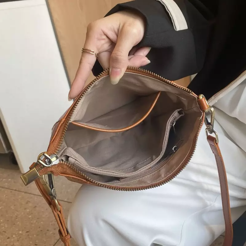 여성용 정품 가죽 다목적 가방, 세련된 싱글 숄더 크로스바디 휴대폰 가방, 소형 만두 핸드백, 2024 신상