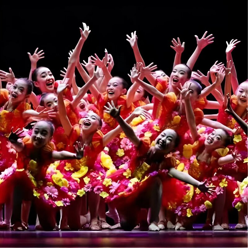 女の子のためのダンスパフォーマンスコスチューム、ふくらんでいるチュールスカート、ヘッドバンド付きのプリンセススパンコール、赤