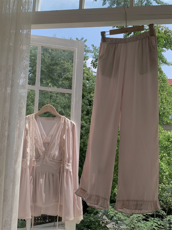 Conjunto de 3 piezas de pijama de estilo Retro, ropa de dormir elegante para mujer, Top de malla con tirantes de encaje y pantalones de satén para verano