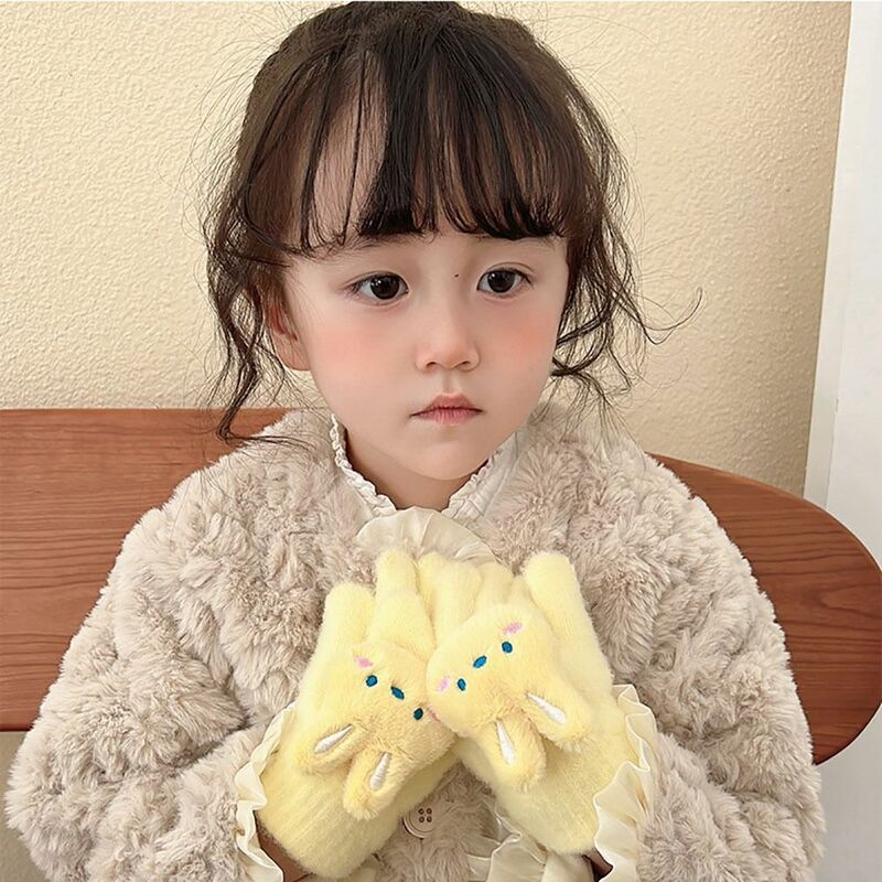 Вязаные перчатки, плотные зимние теплые детские перчатки, Мультяшные ветрозащитные перчатки с пальцами для детской одежды