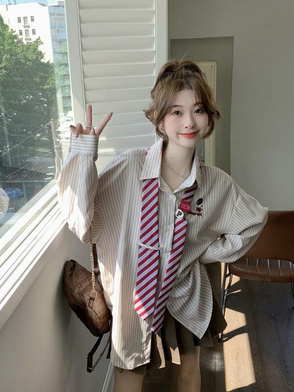 Vintage krawat w paski koszula damska bluzka z długim rękawem Ins stylowe bluzka w stylu College koreańska japońska Jk jednolity bluzka odzież na co dzień