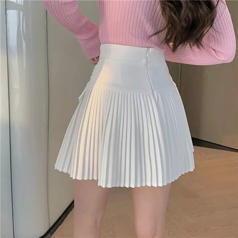 Sommer weiß Falten röcke sexy lässig schlanke College-Frauen hohe Taille Mini Metall Buchstabe d Ontwerp A-Lijn koreanischen Modestil