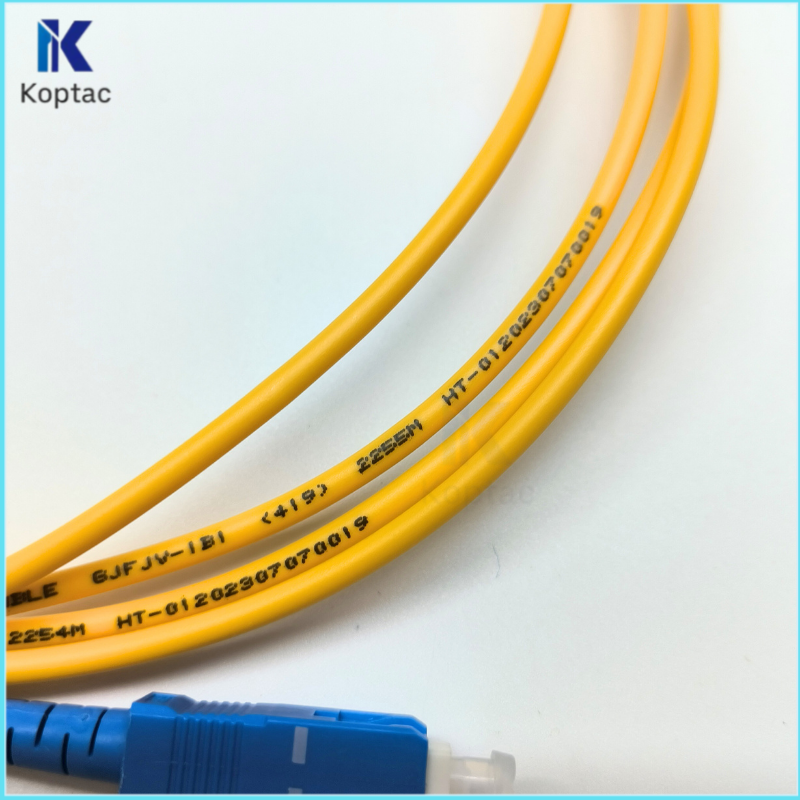 Whosale kualitas tinggi kabel Patch serat optik SC UPC SM FTTH kabel Patch serat optik Jumper 1m