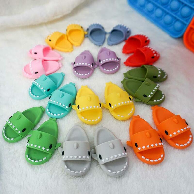 Mini Shark Slipper Funny Silicone Pet Toys For Little Turtle,Little Lizard,hedgehog  Hamster Shoes Cute Small Pet Clothes