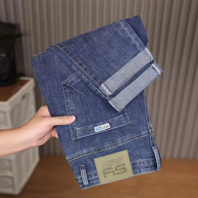 Jesienny Trend modne jeansy męskie w jednolitym kolorze 2024 nowe, dopasowane do średnio wysoka talia spodnie w stylu Vintage ołówkowa odzież męska
