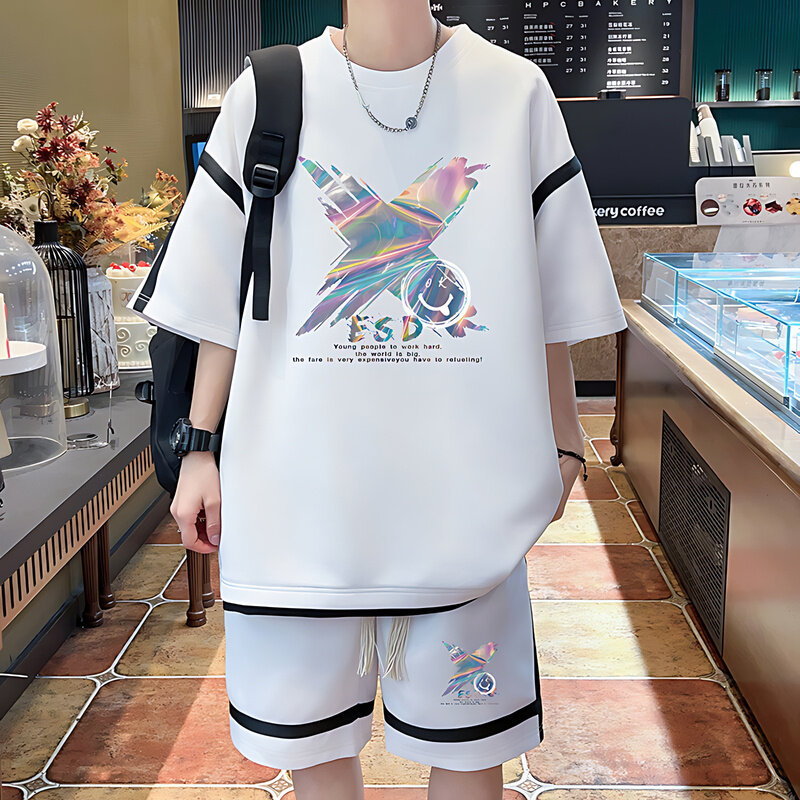 Новый летний мужской костюм с футболкой с коротким рукавом Модный свободный спортивный костюм в Корейском стиле с принтом надписи улыбающегося лица