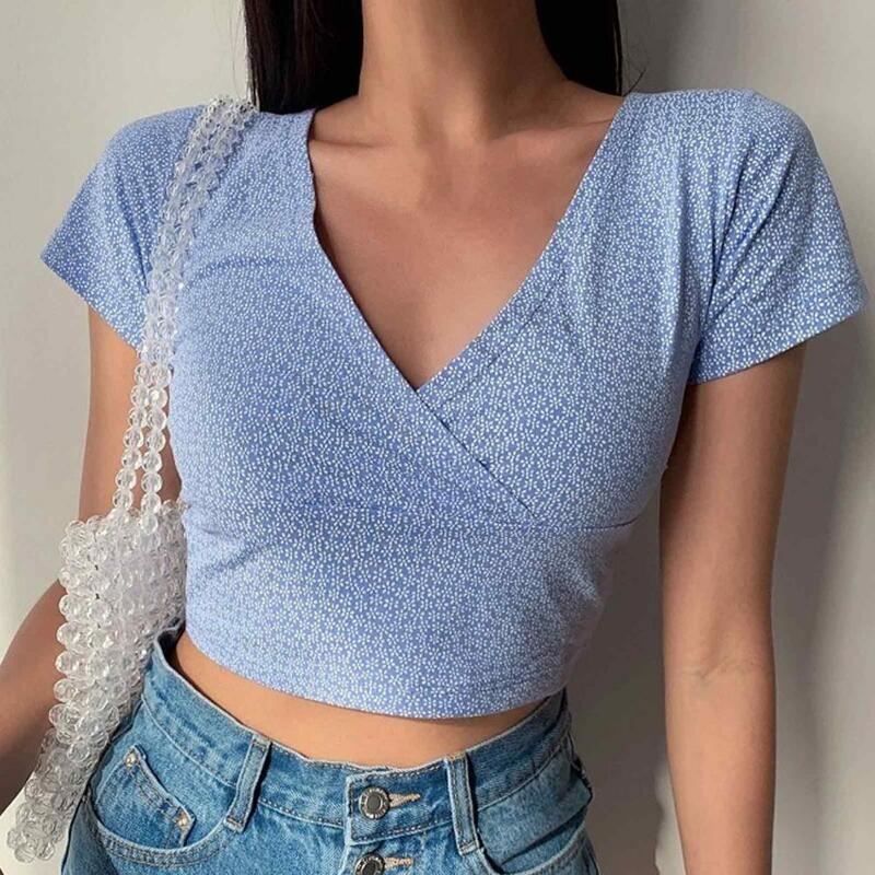 Lady Sweet T-shirt Retro Slim Fit V Neck Short Sleeve Women's Summer Top with Small Flower Print Soft Breathable for Lady