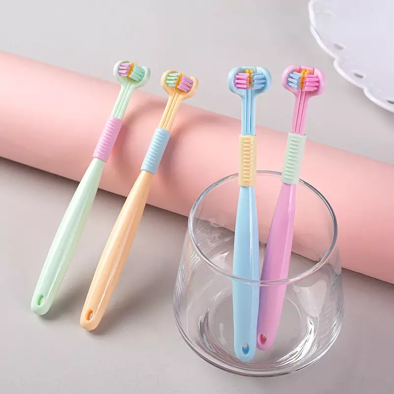 Três lado dos doces cor escova de dentes macia bebê cuidados de saúde oral crianças 360 ° dentes limpos escova limpa crianças cuidados dentários 3-12y