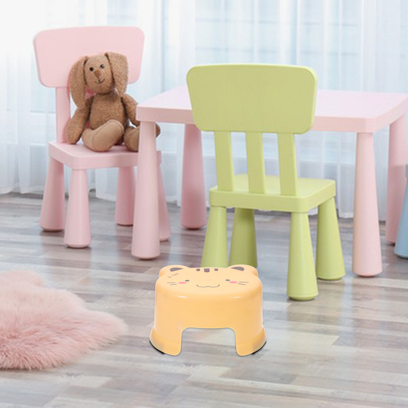 Banqueta de plástico dos desenhos animados para banheiro passo, Footstool curto para crianças, Criança Stepping Sit Chair, Portátil