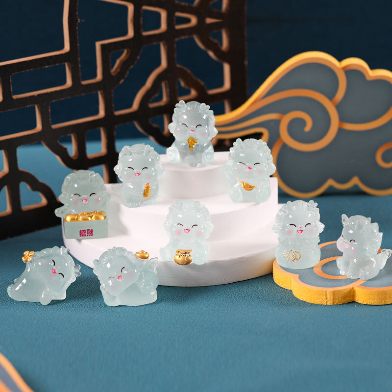 Leuke lichtgevende Dragon Ornament Cartoon 2024 Jaar van het Dragon Figurine Micro Landscape Decoration Dollhouse speelgoed