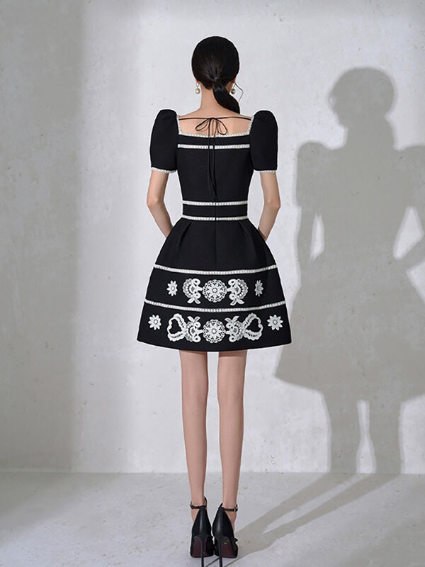DEAT Elegant Dress Vintage Square Neck Bubble Sleeve Jacquard Embroidery Mini Women's Dresses Summer 2024 New Fashion 13DB3349
