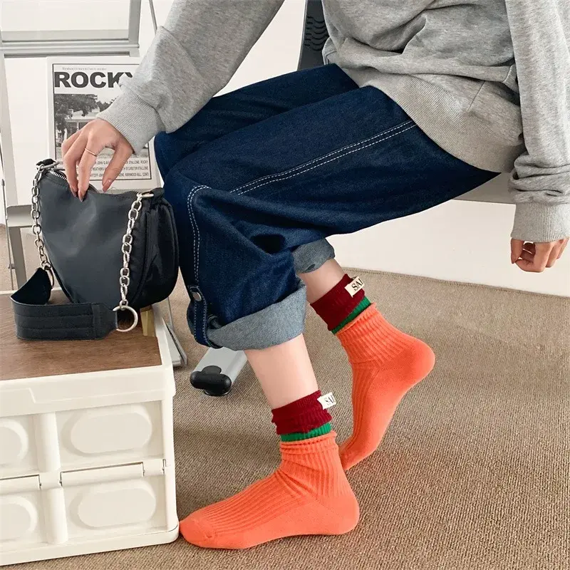 Kontrast farbene Socken, Damen-High-Top-Socken, koreanische Version der Baumwoll socken für Frühling/Sommer