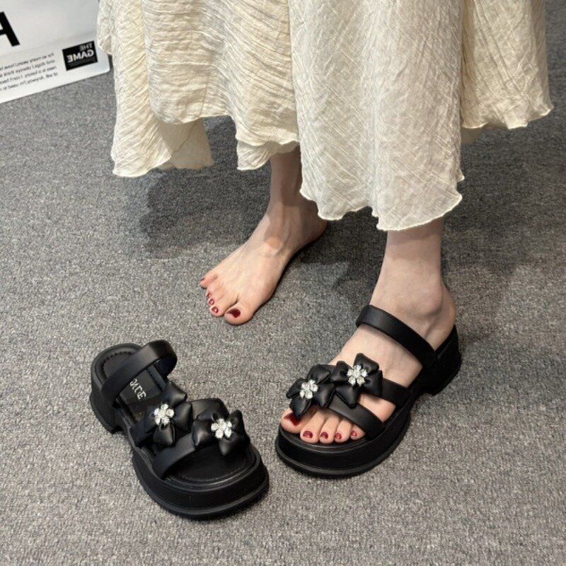 Женские тапочки с цветочным рисунком, модель 2024 года, верхняя одежда, Нескользящие модные женские туфли на толстой подошве, универсальные женские тапочки с открытым носком