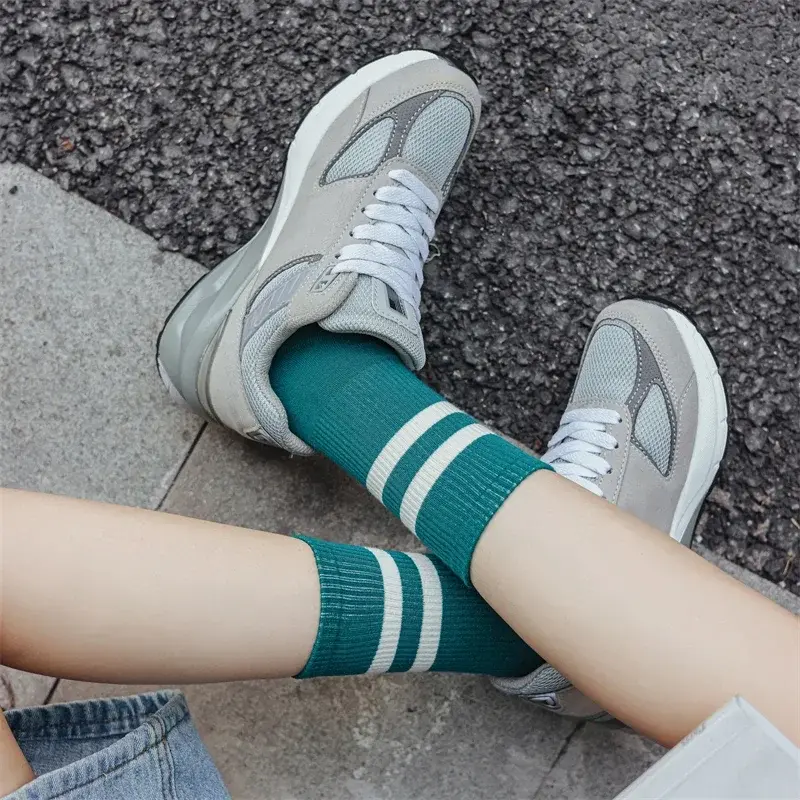 6 Pairs/Lot Women Socks Japanese Multipack Novelty Candy Color Cotton Sports Crew Socks Girl Preppy Style Striped Socks Casual