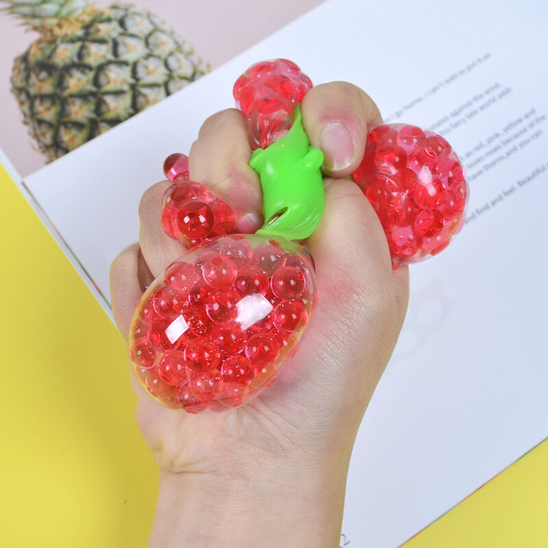 1PC dorośli dzieci truskawka zabawki antystresowe nowość ze sztucznymi owocami dekompresja piłka zabawki do ściskania Sensory zabawka spinner Party