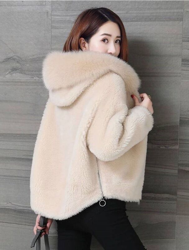 Jaqueta curta de pele sintética feminina, casaco de inverno, Jaqueta de pelúcia raposa imitada, roupas fashion, 2023