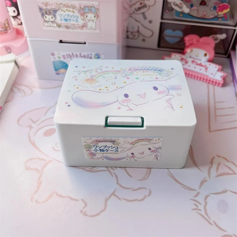 Hellokitty-Sanrio Melody Kuromi دفعة واحدة لمسة واحدة غطاء غطاء مفتوح حالة مستحضرات التجميل ، مربع مسحة القطن ، اضغط على مربع ماكياج البوب ، غطاء التبعي