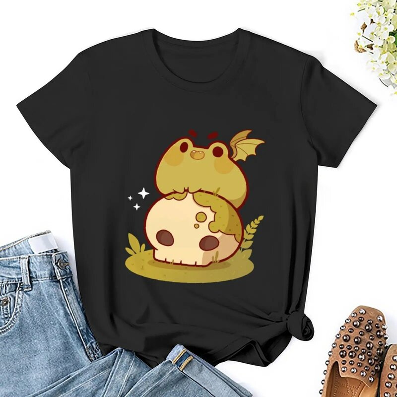A fierce frog dragon T-shirt Aesthetic clothing lady clothes cute clothes Woman fashion