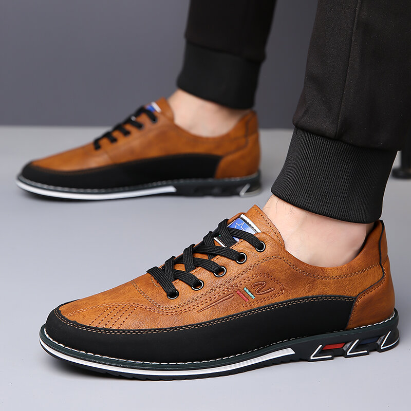 2024 scarpe Casual da uomo Sneakers in pelle Pu scarpe sportive di colore misto Slip-On fascia elastica traspirante Plus Size Zapatillas Hombre