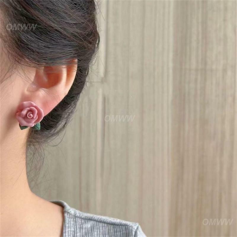 Ladies Accessories Exquisite No Fading Elegant Earrings Durable Flower Earrings Electroplating Not Allergic Rose Earrings Alloy
