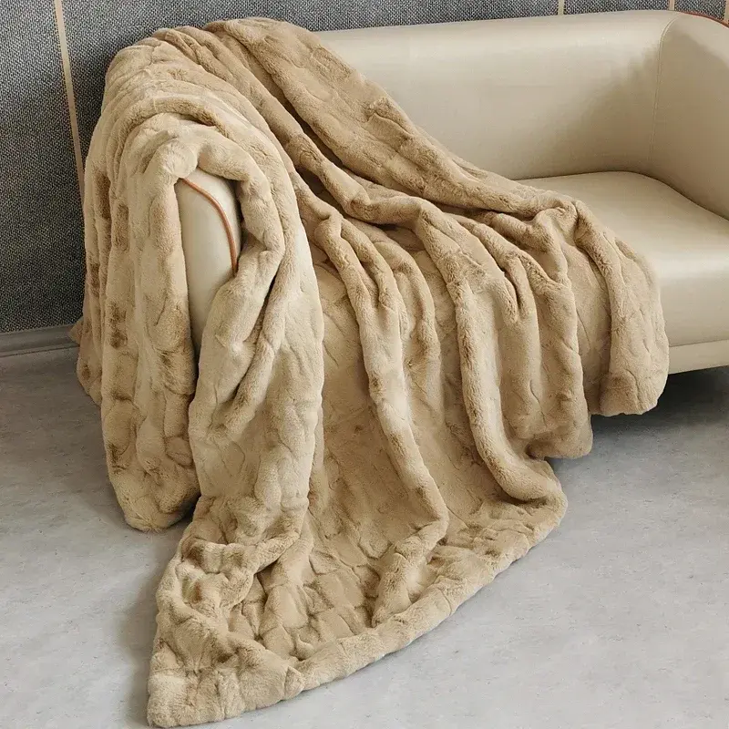 Faux Fur throw Blanket double layer plush Bedspread on the bed plaid Mink hair room decor sofa blankets for living room bedroom