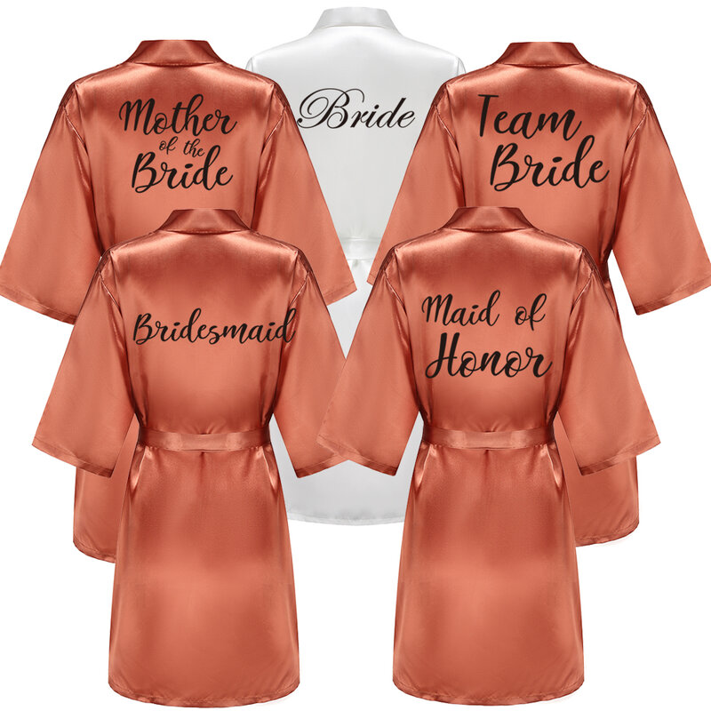 Novo roupão de caramelo noiva cetim robe mulher se casando noiva galinha festa irmãs sqaud mãe casamento roupões de dama de honra