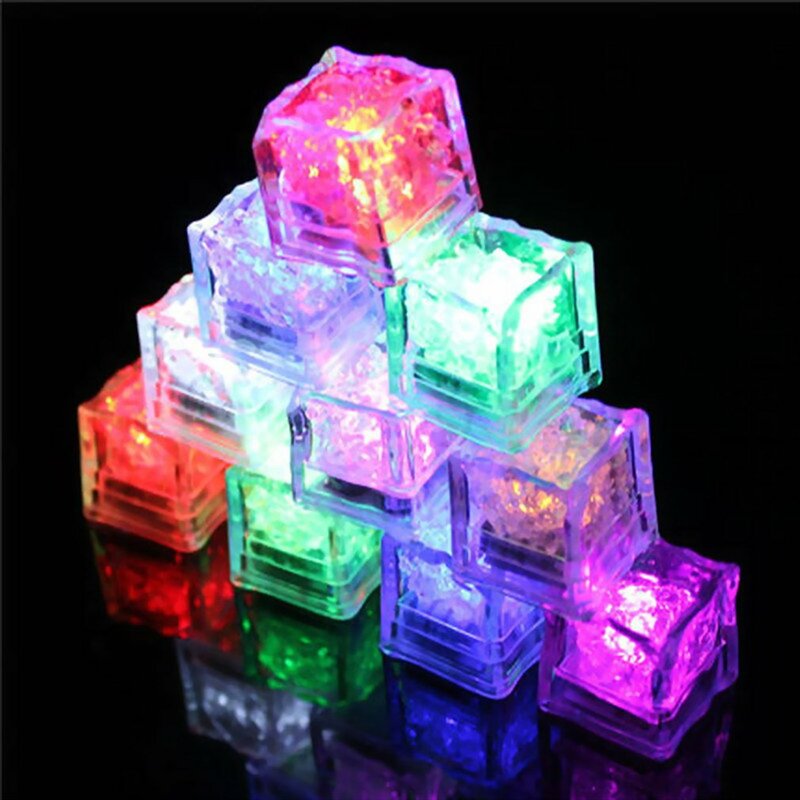 Lampada da bagno per bambini lampada galleggiante vasca da bagno impermeabile lampada a LED colorata giocattoli cubo di ghiaccio lampeggiante