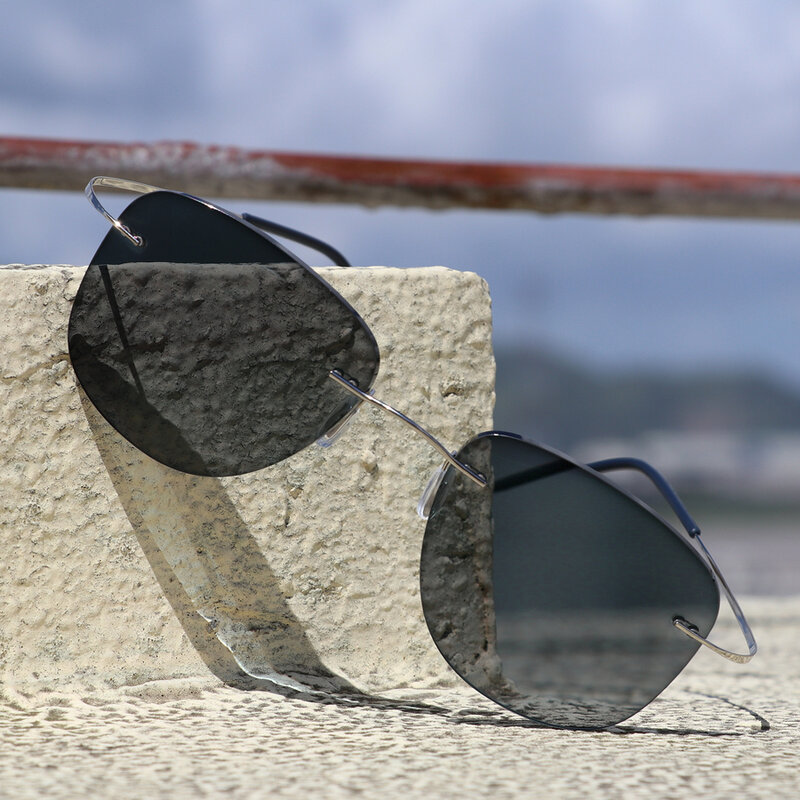 التيتانيوم الانتقال الطيران النظارات الشمسية اللونية نظارات القراءة بدون شفة النظارات الرجال مع ديوبتر