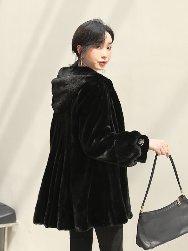Ayusue-abrigo de piel de visón para mujer, chaqueta de longitud media con capucha y cola ondulada, ajustada, 2023 Natural, Invierno