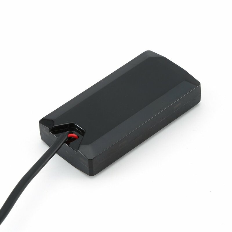 Mini Display a LED voltmetro digitale pannello Volt misuratore di tensione Tester protezione connessione inversa 12V per auto moto