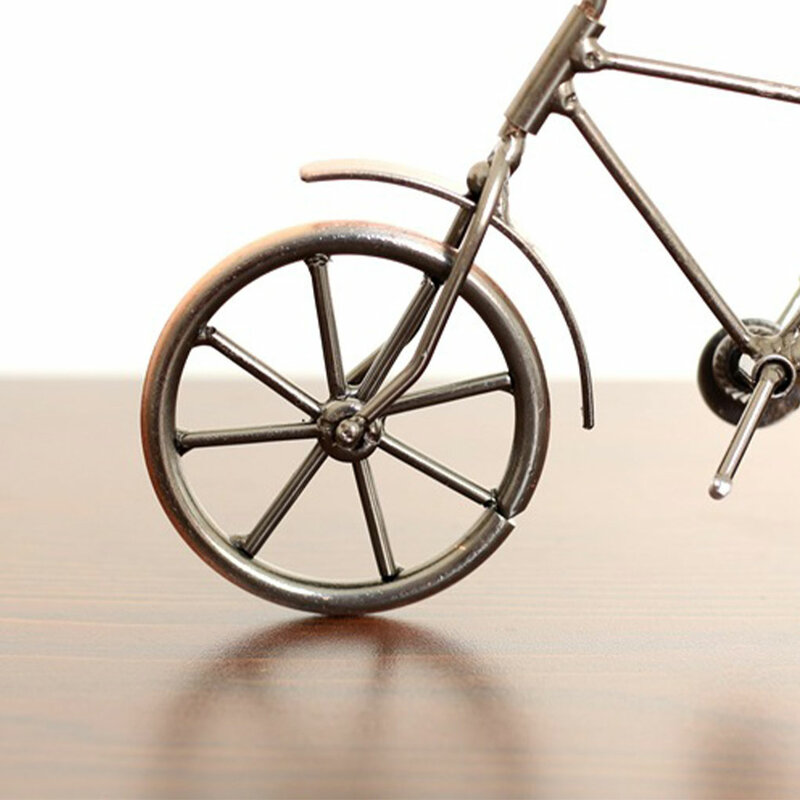 دراجة فنية معدنية عتيقة نموذج الحلي ، فنون الحديد دراجة صغيرة ، مدمجة وسهلة الحمل ، فريدة من نوعها