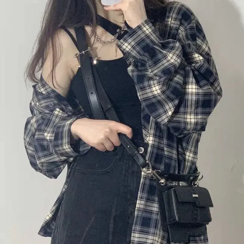 GIDYQ Harajuku Vintage kemeja kotak-kotak wanita, Y2k pakaian jalanan blus ukuran besar Korea longgar pasangan lengan panjang dasar atasan kasual baru