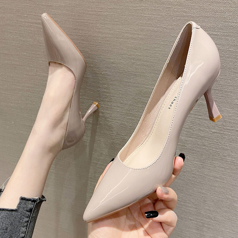 Chaussures simples à talons fins pointus pour femmes, document simple et solide, talons hauts, nouveau style nickel é, printemps 2024