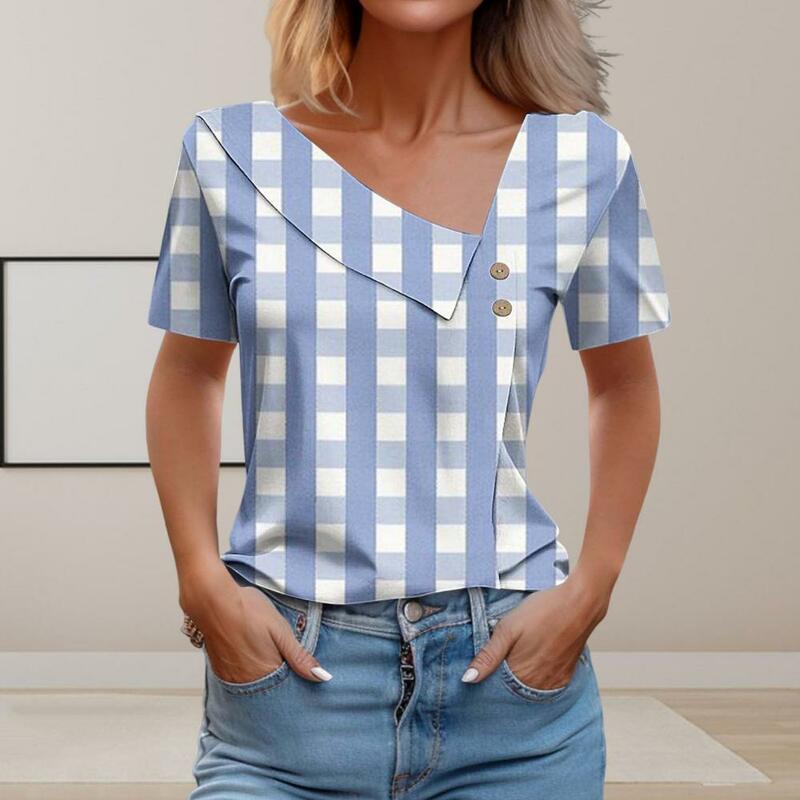 Damen Top stilvolle Plaid Print Schräg kragen T-Shirt für Frauen locker sitzen Kurzarm Pullover mit Knopf Dekor Streetwear Tops