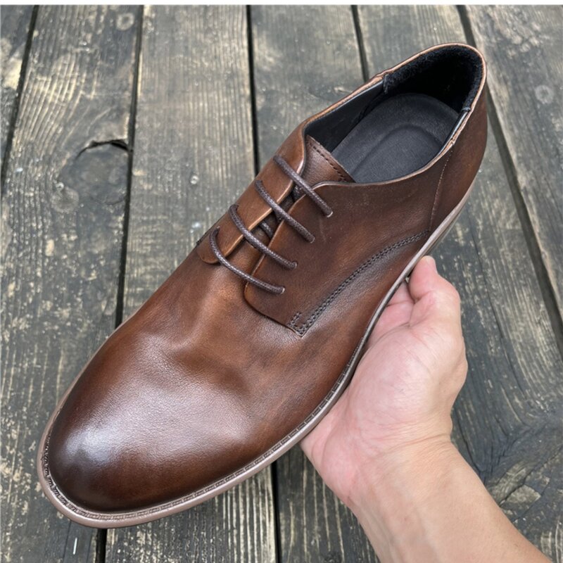 Zapatos de vestir de cuero genuino Vintage para hombres, zapatos de cuero casuales suaves de punta redonda, zapatos de boda grandes, moda de negocios