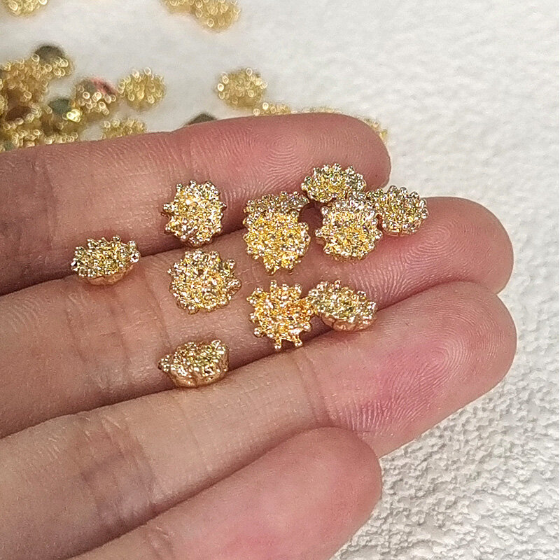 Luzem 100 sztuk 7mm złoty kwiat pręcik stop Flatback zdobienie DIY części kolczyków ustalenia akcesoria do biżuterii