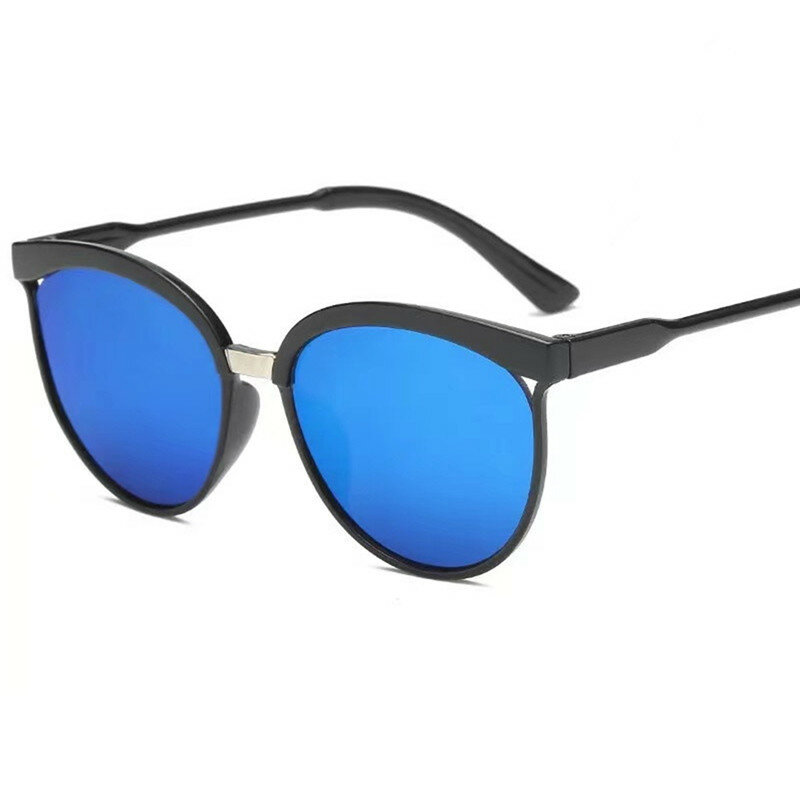 Occhiali da sole moda donna occhiali da sole Vintage LuxuryFamale Classic Retro Cat Eye Outdoor UV400 Oculos De Sol Gafas con scatola