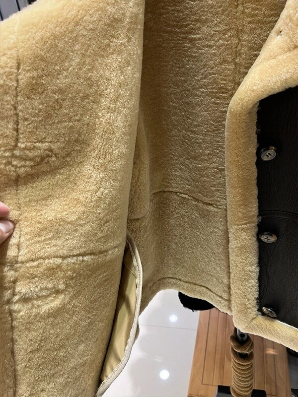 Abrigo de piel de oveja Merina Natural Real para mujer, chaqueta de cuero genuino, traje de locomotora, abrigos gruesos y cálidos de lujo para mujer, Invierno 2023