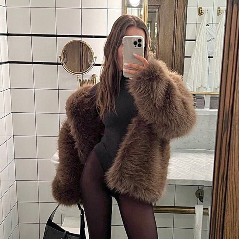 Iconic Luxury Brand Fashion Fluffy Furry Faux Fur Jacket Women Winter Shaggy Overcoats Thick Warm Long Fox Fur Coat Outerwear