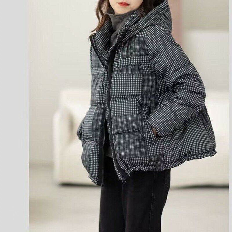 2023 new European station checkerboard down jacket women's short hooded loose thickened white duck down jacket trend