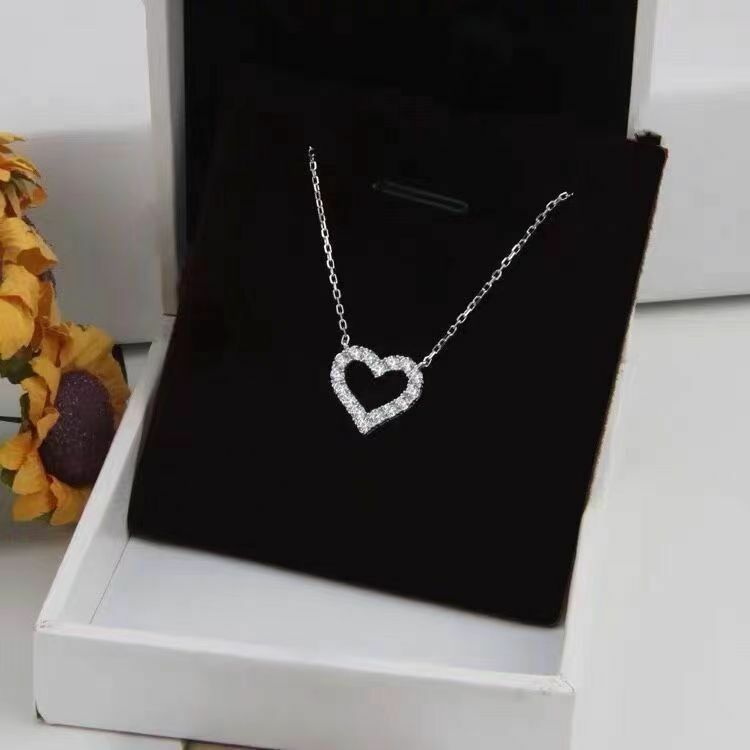 AINUOSHI-Colgante de corazón ostentoso para mujer, collar de moissanita de Plata de Ley 925, joyería de boda romántica para enamorados, regalo