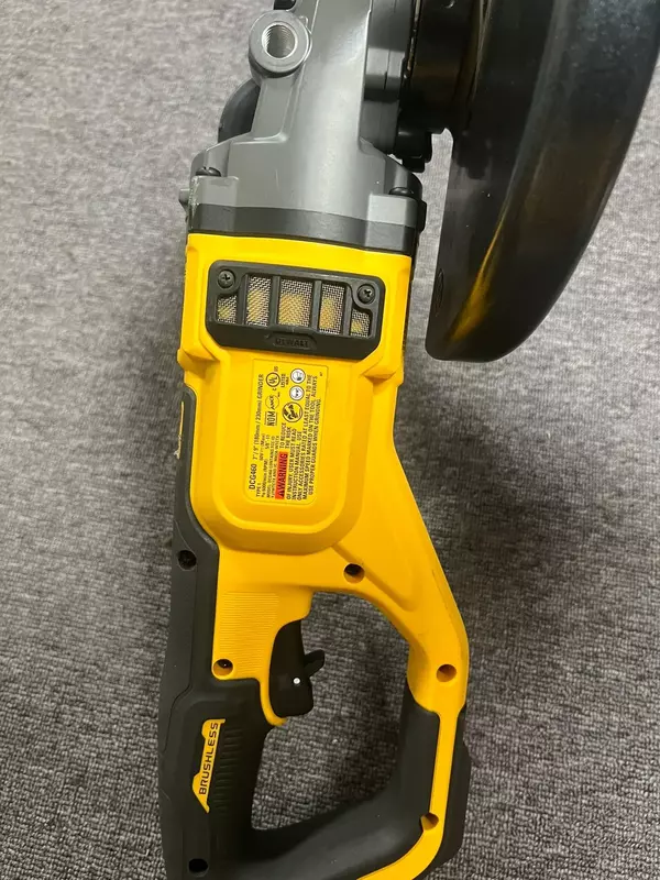 DEWALT XR Flexvolt угловая шлифовальная машина 60 в DCG460 б/у