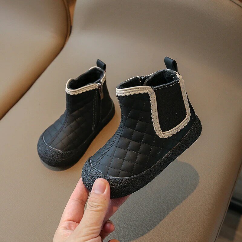 Простые Нескользящие Детские модные повседневные короткие ботинки для девочек, простые детские Нескользящие ботинки из искусственной кожи на шнуровке и платформе для маленьких мальчиков, новинка 2023